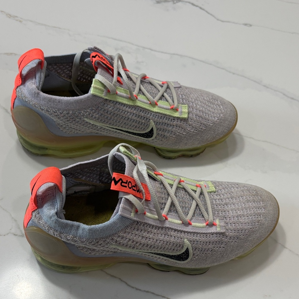 Nike Lavender and Lime Women's VaporMax Knit Sneakers - Picture 6 of 15